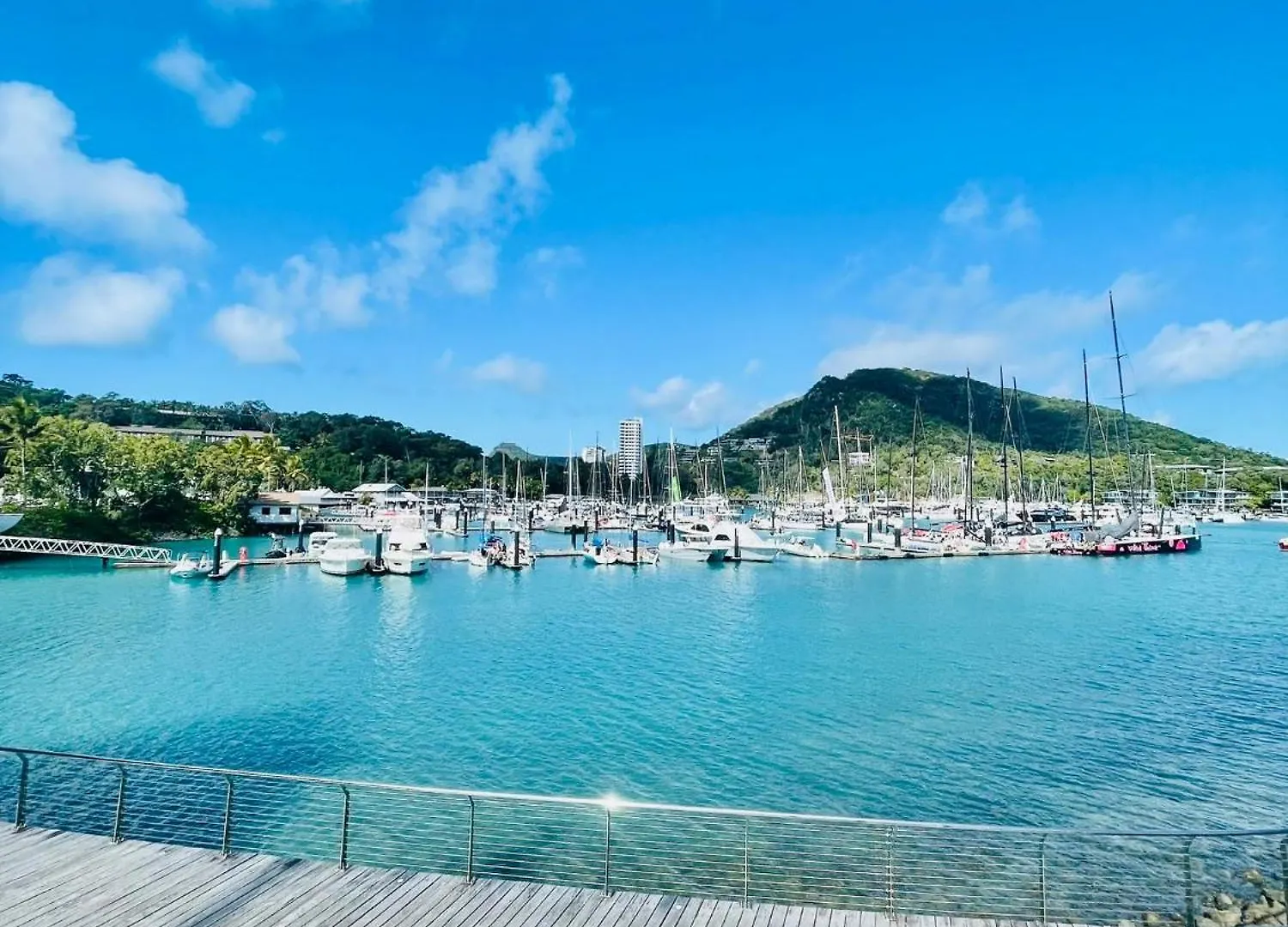 Holiday home Ocean View Island 2-Bedroom Townhouse Buggy Valet Service Extra Queen Air Bed Hamilton Island